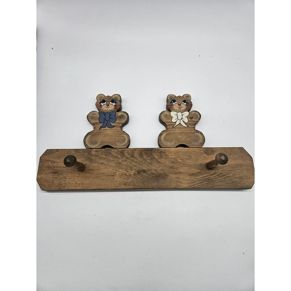 Vintage Wooden Cottagecore Handpainted Teddy Bear Wall Hook‎